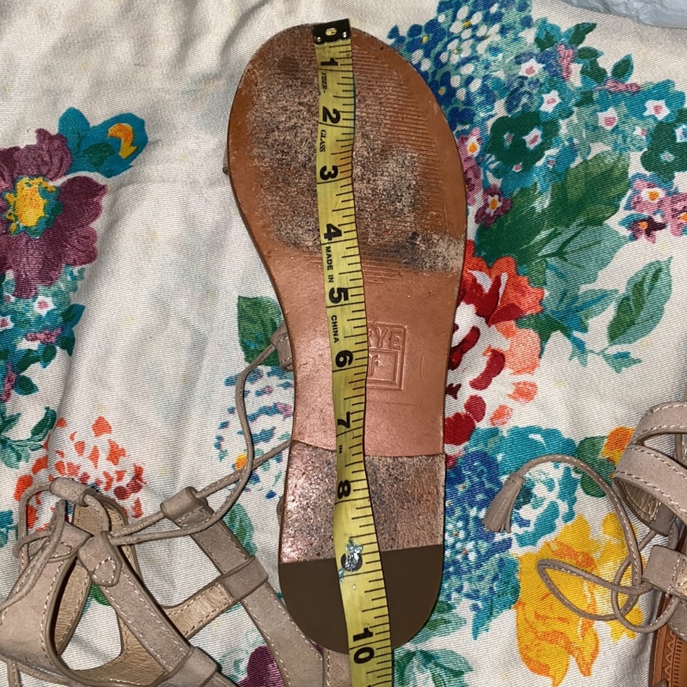 FRYE GLADIATOR SANDALS - Picture 6 of 7